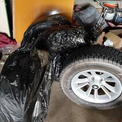 スタットレスタイヤ235/60/R16