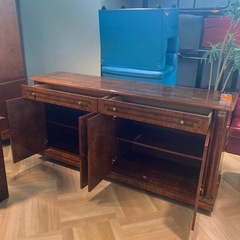 イタリア製　象嵌　サイドボード