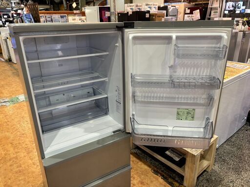 愛品館 市原店】✨安心の除菌洗浄済✨AQUA 2019年製 272L 3ドア冷蔵庫 