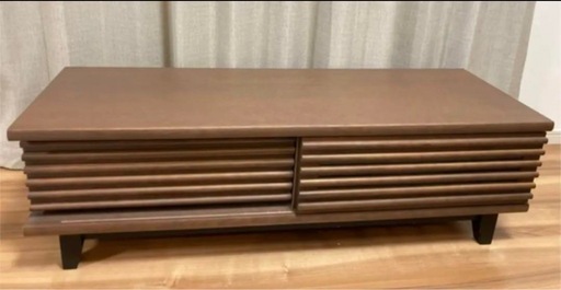TVボード収納付き
