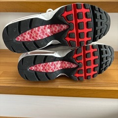 NIKE美品　 ナイキ　エアマックス95 梅ジャパン　26センチ NIKE美品 ナイキ エアマックス95 梅ジャパン 26センチ
