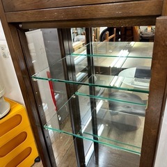 ⭐️激安価格⭐️karimoku カリモク domani ガラスキャビネット 高級 モダン 中古 リビング収納 デザイン家具 木製 ショーケース 収納棚 アンティーク 美品