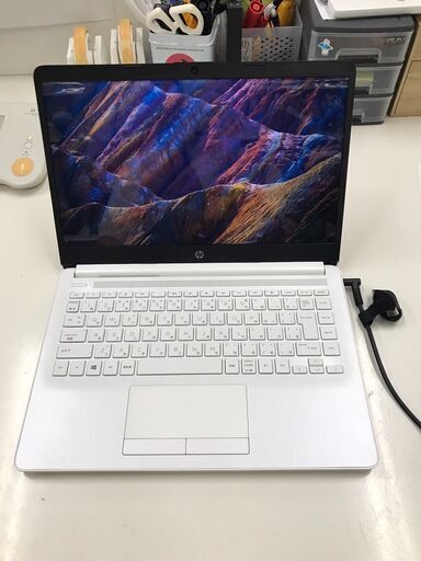 ノートパソコン　HP　14s-dk0098AU