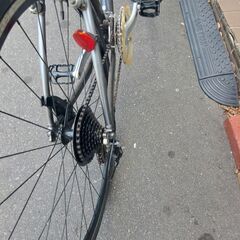 【リサイクルショップどりーむ鹿大前店】No.10650　人気のクロスバイク　整備済　ドリンクホルダー付き　空気入れ付き