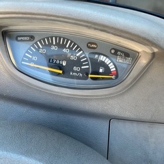 屋根付きスクーター