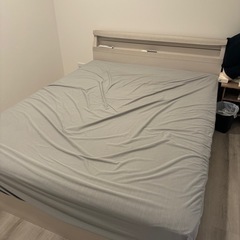 今月いっぱいまで！ワイドダブルベッド　フレーム　