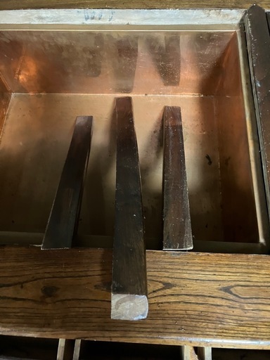 【 鉄瓶 / 〇龍堂 】持ち手付き 工芸品 囲炉裏 金属工芸 骨董品 鉄瓶 / 〇龍堂 】持ち手付き 工芸品 囲炉裏 金属工芸 骨董品 鉄瓶 / 〇龍