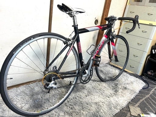 GIANTロードバイク27インチSHIMANO18段ティアグラコンポ、超軽量