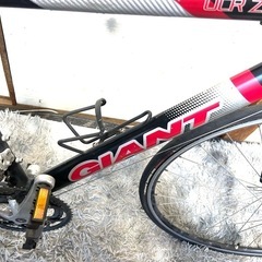 GIANTロードバイク27インチ、シマノ18段ティアグラコンポ、超軽量フレーム GIANTロードバイク27インチ、シマノ18段ティアグラコンポ、超軽量