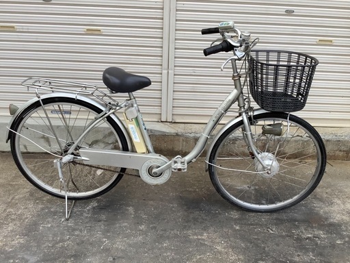 468  サンヨー電動アシスト自転車eneloopbike 26インチシルバーボディー