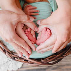 ニューボーンフォトモニターを募集しています。