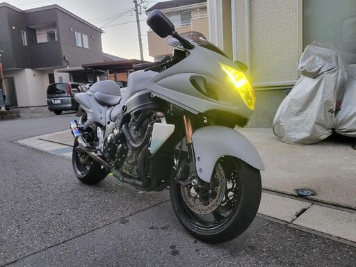 新潟市発 走行少 SUZUKI GSX1300R 隼 HAYABUSA 車検付き