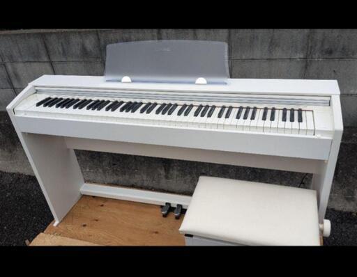 姫路〜大阪〜兵庫〜岡山まで配達無料！\n送料込み CASIO privia PX-770 23年購入『22年製』激可愛い＆ほぼ新品\nまったく未使用⑪