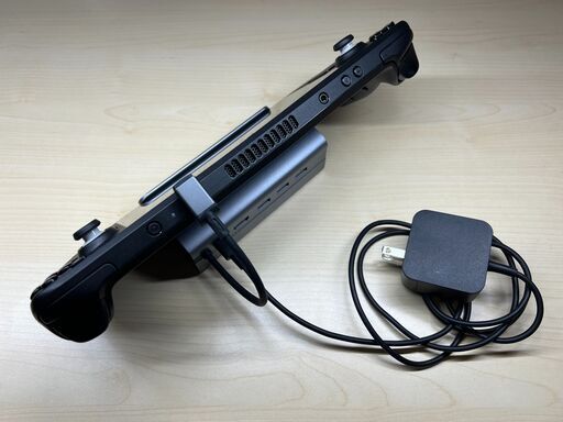 SteamDeck LCD SSD 1TB換装、静音ファンに換装、専用ドック(非純正) SteamDeck LCD SSD 1TB換装、静音ファンに換装、専用ドック(非純正