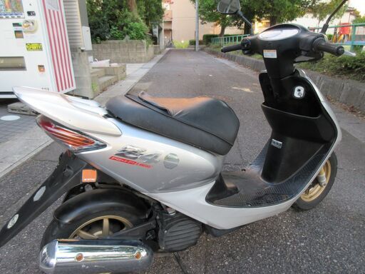 Z4 スマートディオ ホンダ FI水冷4サイクル シルバー 原付バイク AF63