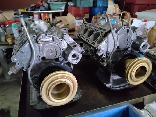 メルセデス―ベンツ-107-126エンジンシリンダーヘツトセツト