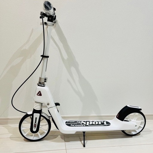 【お話中】新品✨キックボード キックスクーター 折りたたみ式 フット ハンドブレーキ
