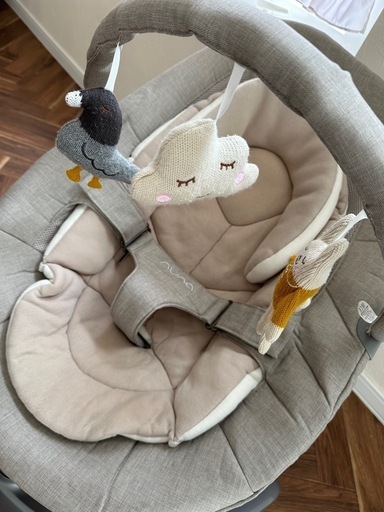 ネムリラ 4キャス AT 電動ハイローチェア オートスウィング A1027