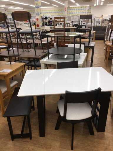 ★ジモティ割あり★ ニトリ ダイニングテーブルセット  W95～121×D75×H70 クリーニング済み SJ7070 ☆ジモティ割あり☆ ニトリ ダイニングテーブルセット W95～121×D75