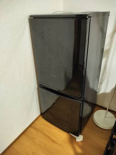 ２ドア冷蔵庫(2014年製)譲ります(取りに来てくれる方無料)