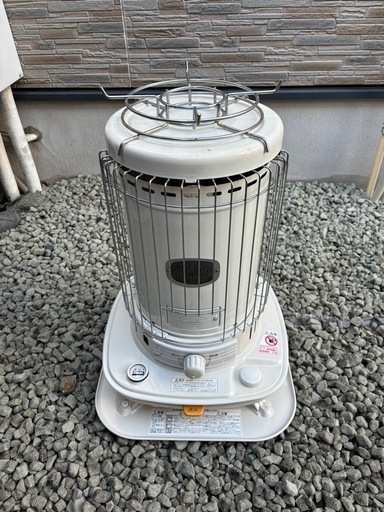 レトロな雰囲気がかわいいガスストーブ レトロ ガスストーブ