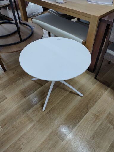 リサイクルショップ【トレジャーファクトリー館林店】 SOGOKAGU  ラウンドローテーブル