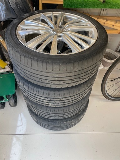 ブリジストン214/45/R18LEONIsホイール (岩田聖至) 常陸多賀のタイヤ、ホイールの中古あげます・譲ります｜ジモティーで不用品の処分