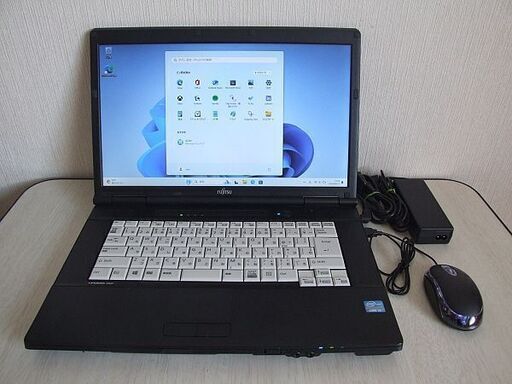 高速SSD120GB搭載　第三世代 Core i3-3110M　富士通　LIFEBOOK A572/F ノートパソコン （4130）