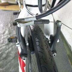 D761 ☆25800円☆整備済み クロスバイク中古自転車 【FUJI SPARROW 白 
