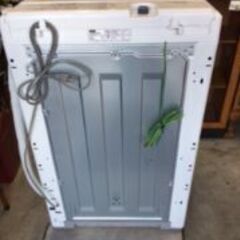 全自動洗濯機　ヤマダセレクト5キロ　YWM-T50G1　2019年製