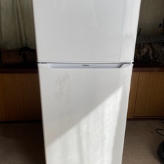 Haier ハイアール130L 冷凍冷蔵庫JR-N130C 2023年製 Haier ハイアール 2ドア冷凍冷蔵庫 JR-N130C 2023年製 美品