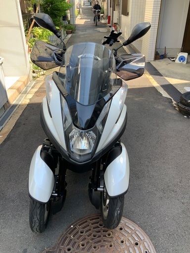 トライク　トリシティ　側車付軽二輪　ヤマハ　バイク