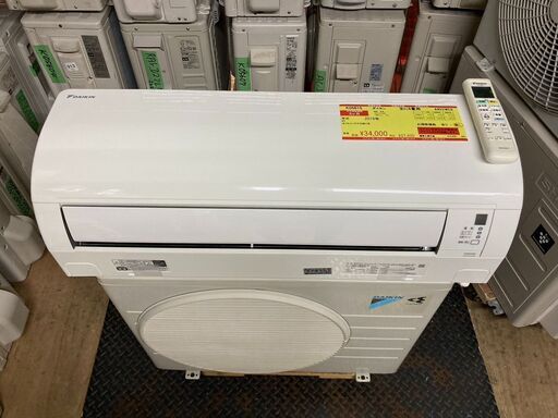 K05615　中古エアコン ダイキン 2019年製 主に6畳用 冷房能力 2.2KW / 暖房能力 2.2KW