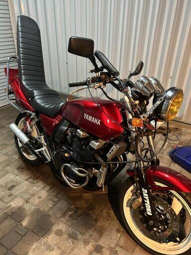 ヤマハ XJR400R  4HM