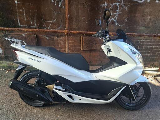 ホンダ　PCX125　JF56　綺麗な実働車両　大阪