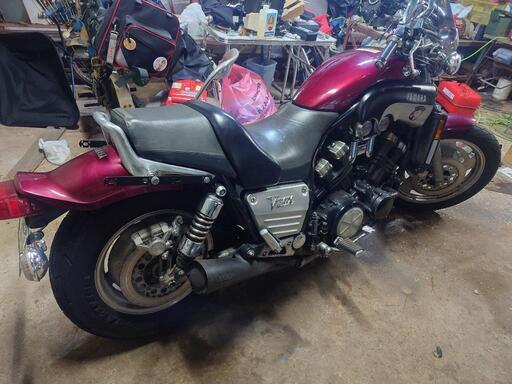 ヤマハ　V-ＭＡＸ1200 アメリカ仕様　アメリカン　大型バイク ヤマハ V-MAX1200 アメリカ仕様 アメリカン 大型バイク
