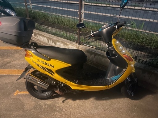 ヤマハ　グランドアクシス　100cc 　バイク　スクーター　2st 2サイクル