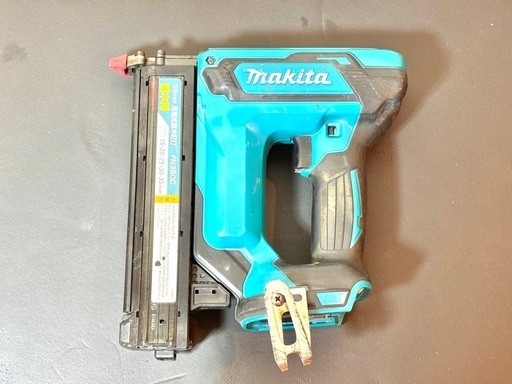 6.0ahバッテリー付きマキタ  makita FN350D 充電式フィニッシュネイル