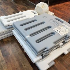 Luna story ルナストーリー マット、取説付き140cm×200cm ベビーサークル　べビーゲート Luna story ルナストーリー マット、取説付き140cm×200cm ベビー