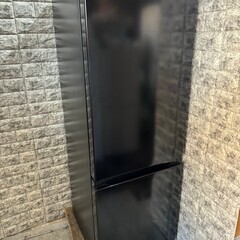 大阪送料無料★3か月保障付き★冷蔵庫★2022年★ハイセンス★2ドア★HR-D1701B★R-550
