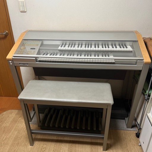 エレクトーン　STAGEA　ELS-01 イス・補助ペダル付き