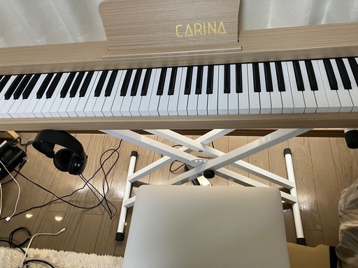 【売却いたしました、ありがとうございます！】キーボード本体とペダル、ヘッドホンの3点セット！！、