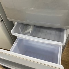 SHARPの2ドア冷蔵庫(SJ-D14D-S)