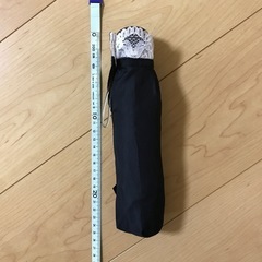 ほぼ新品　日傘　黒　レース付き