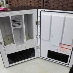 美品 自販機型保冷庫 Apice AVM-400 冷蔵庫 アピックス 350ml缶 鍵付き AC