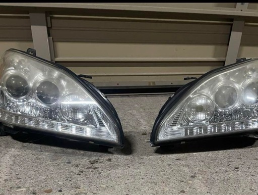 TOYOTA ハリアー30 ヘッドライト 左右セット