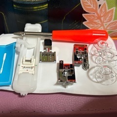 ✨激安価格✨新品未使用品‼️保証R8年6月まで有⚠⚠️ブラザー✨コンピューターミシン‼️フットコントローラー付‼️付属品付✨brother