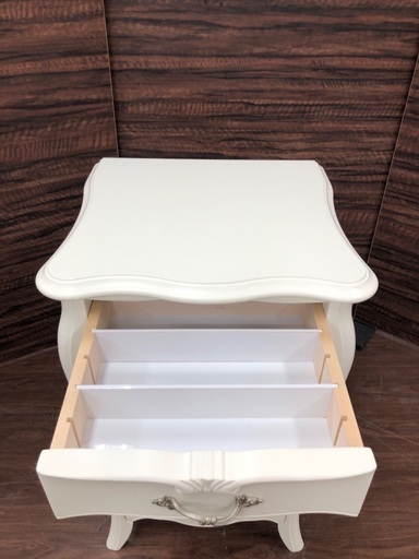 トレファクいわき平店 東海家具（ﾄｳｶｲｶｸﾞ）リモージュコスメチェストが入荷しました！ - その他