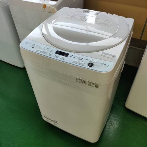 【愛品倶楽部柏店】 分解洗浄済★保証充実 SHARP (シャープ) 2022年製 7.0kg 全自動洗濯機 ES-GE7F 穴なし槽 洗濯物の黒カビ付着を抑える