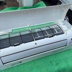 ☆No.r33 エアコン 2.2kw ダイキン 2019年製